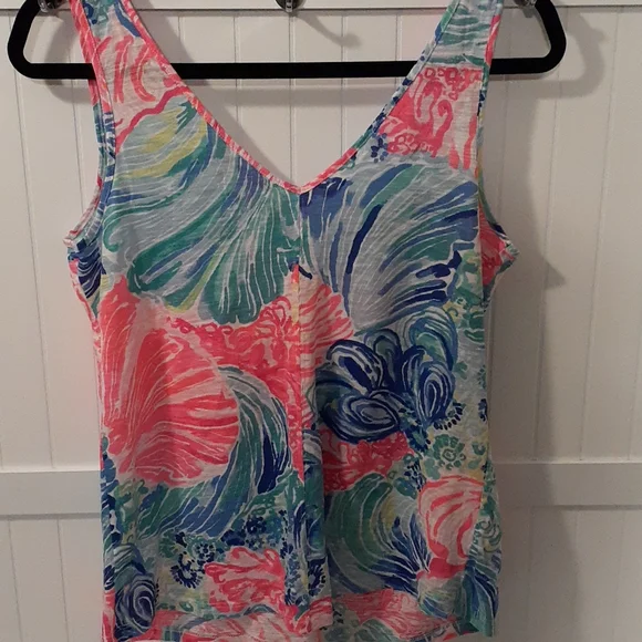 Lilly Pulitzer tank - Picture 3 of 3